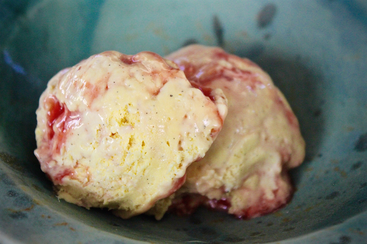 Muchingachinga-marbled Ice Cream.